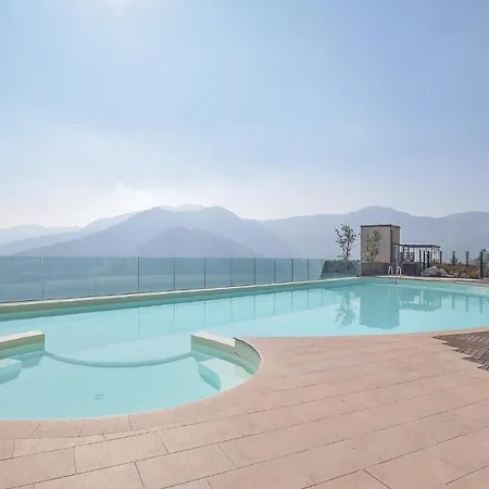 Σπίτι διακοπών 2 Bedroom Beautiful In *