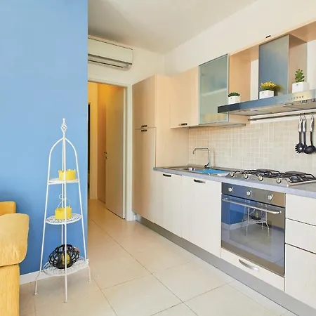 Awesome In With Kitchen *