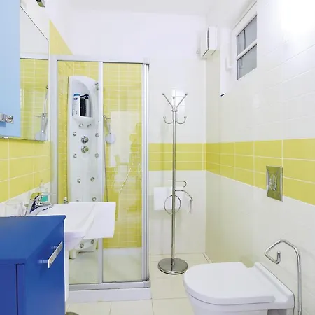 Σπίτι διακοπών 2 Bedroom Beautiful In *