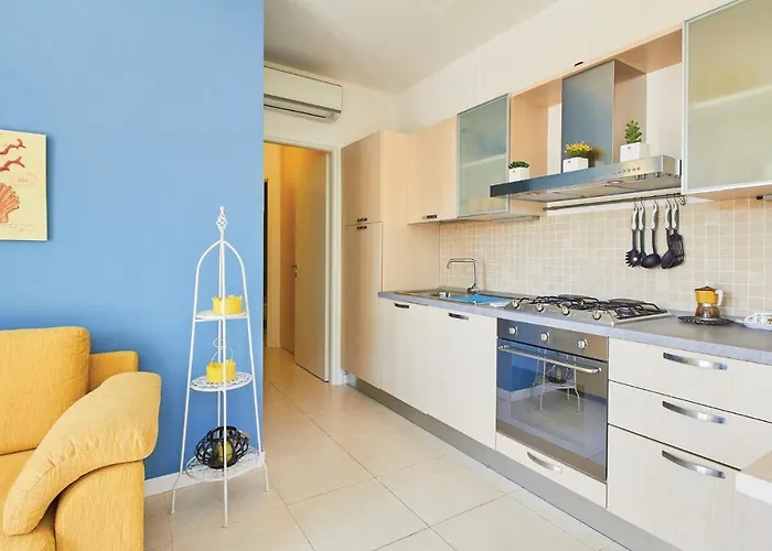 Awesome In With Kitchen *